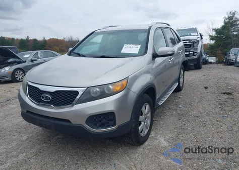 2013 Kia Sorento Lx V6 z USA, uszkodzony, nr VIN 5XYKTDA26DG3607